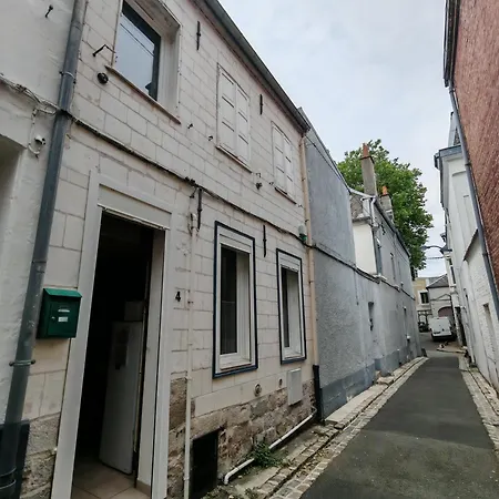 L'arras Square Maison Au Calme Avec Deux *