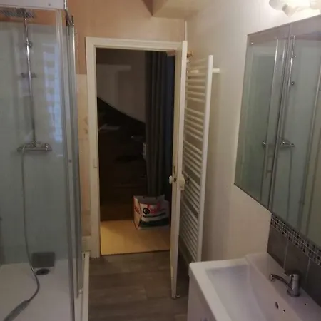 L'arras Square Maison Au Calme Avec Deux Arras