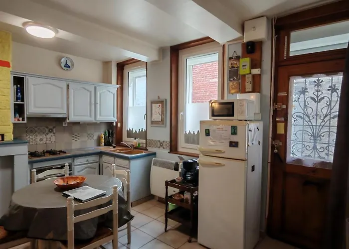 L'arras Square Maison Au Calme Avec Deux Hébergement de vacances *