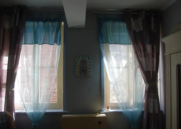 L'arras Square Maison Au Calme Avec Deux Hébergement de vacances *